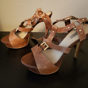 Guess - sandal heels 8.5 - USED